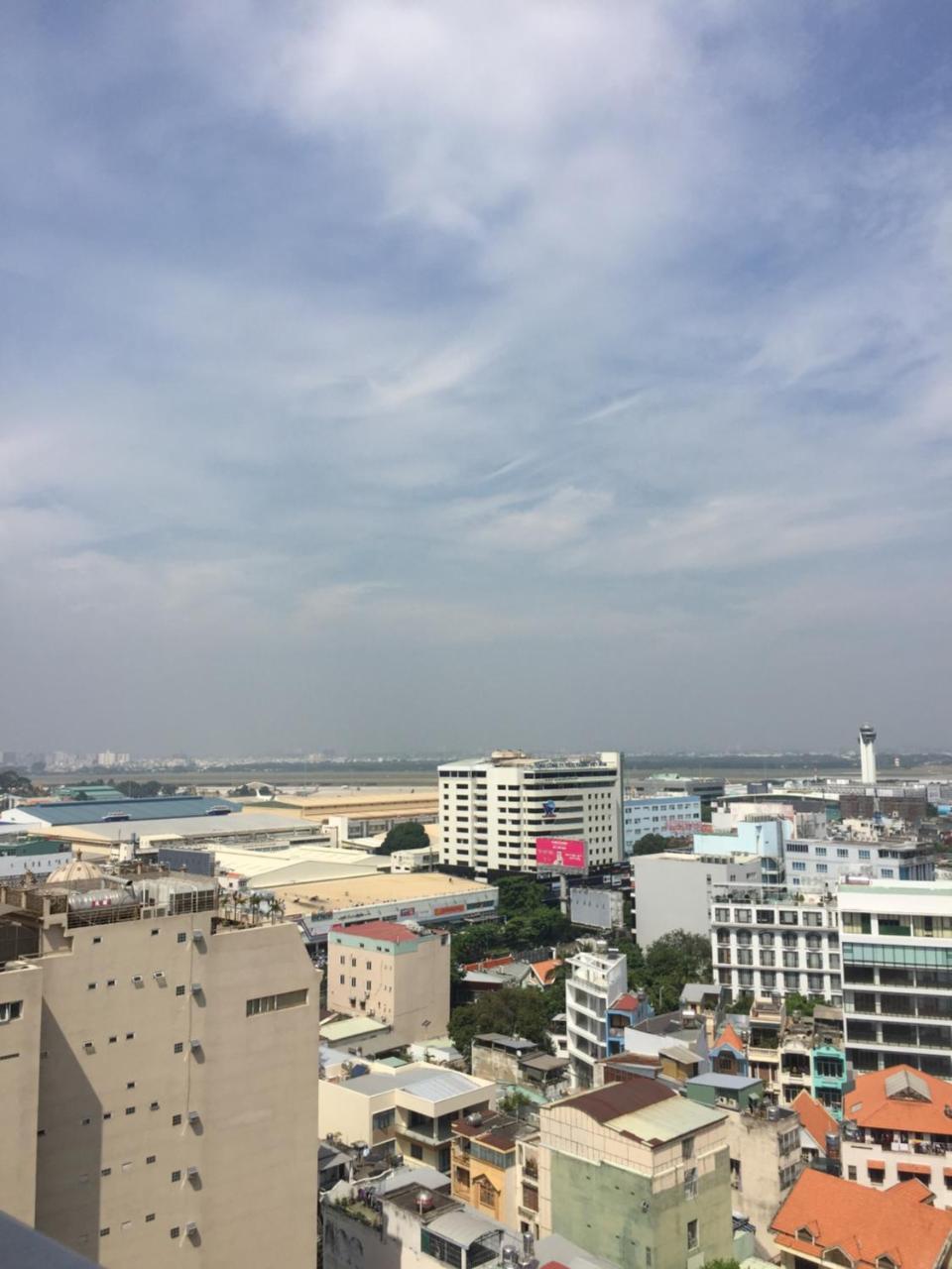 Sky Center Khách sạn hẻo lánh *